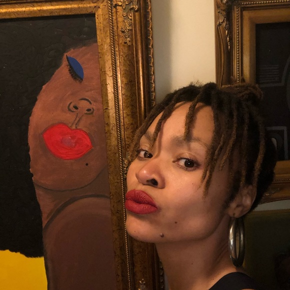 Meet your Posher, Sassy - Picture 7 of 13